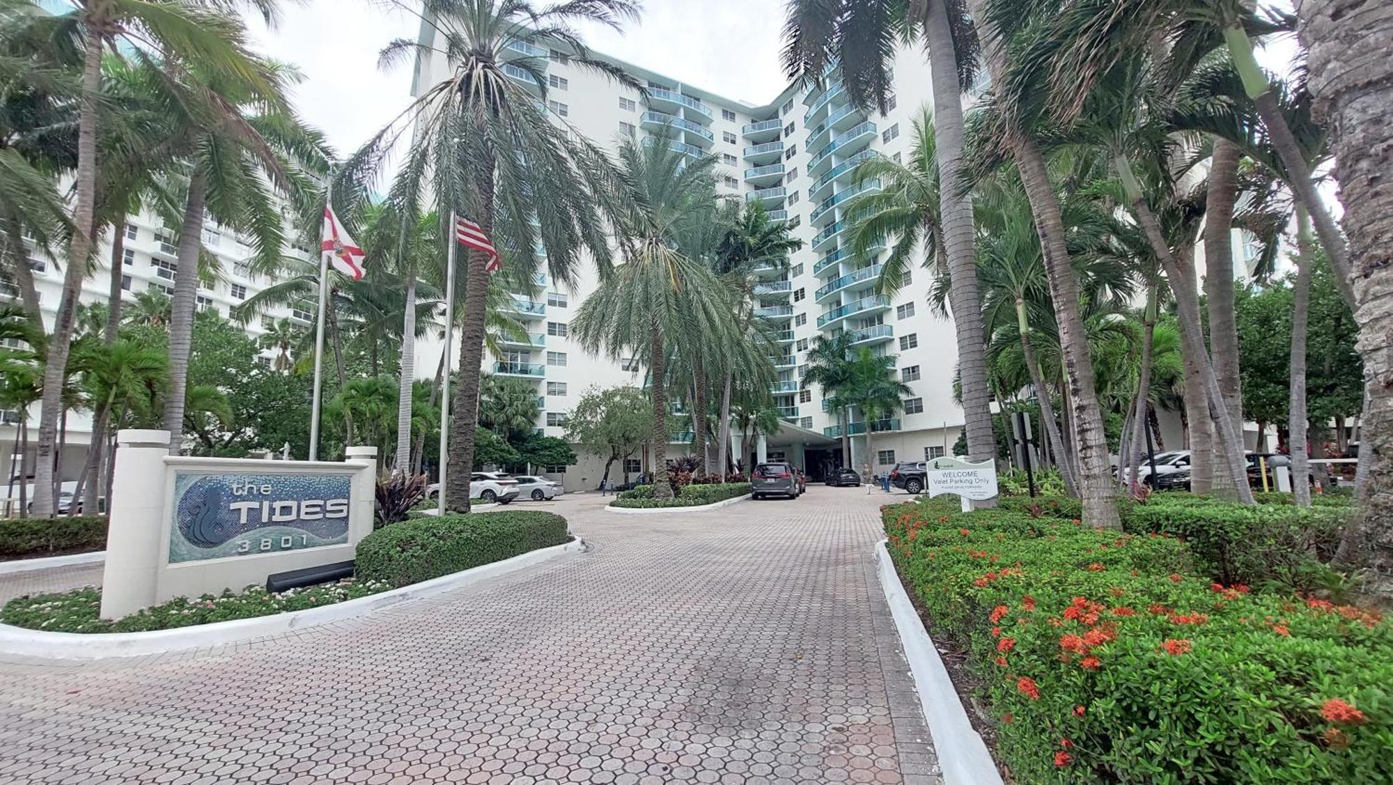 The Tides Apartments On The Beach ฮอลลีวูด ภายนอก รูปภาพ