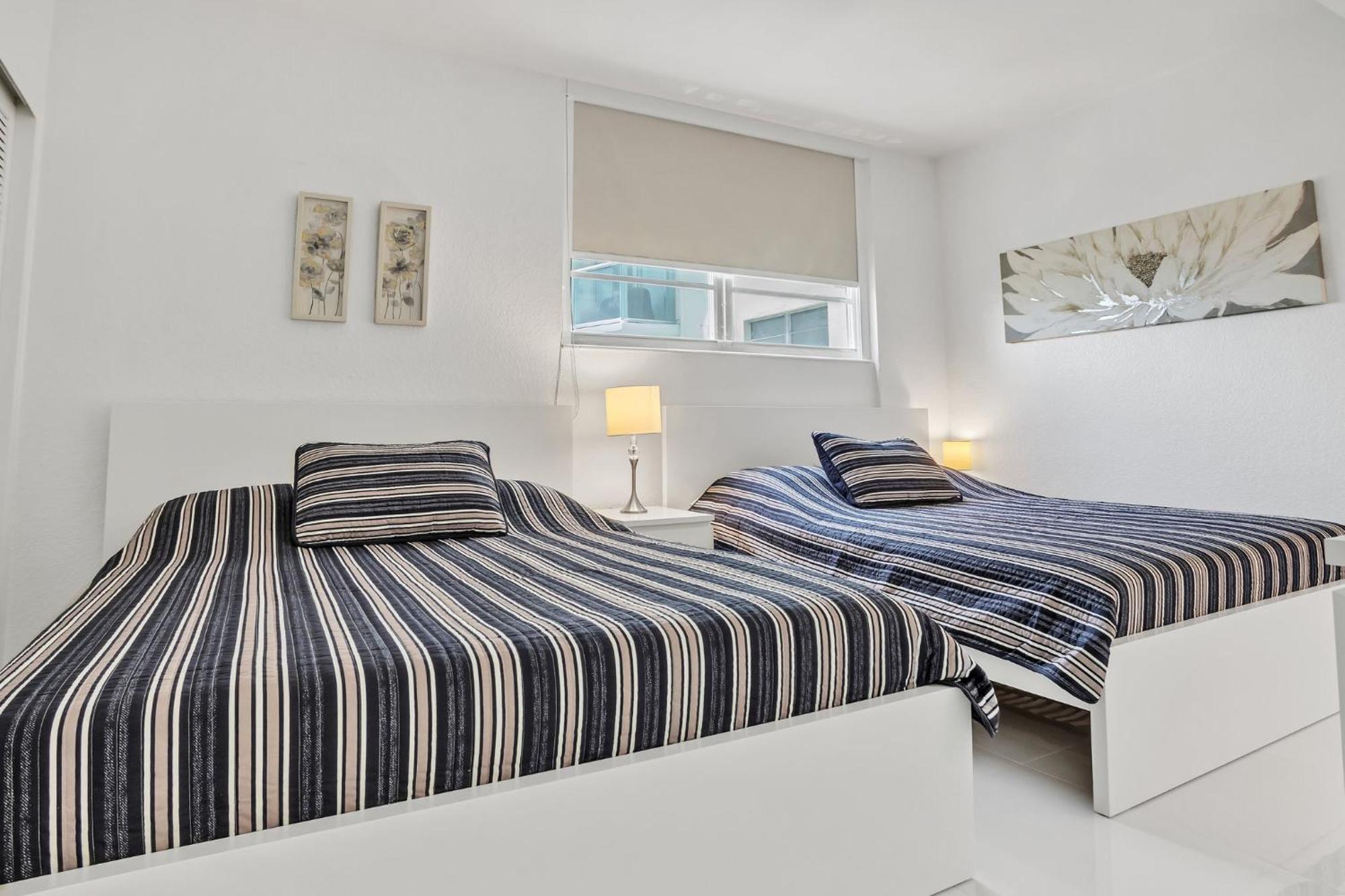 The Tides Apartments On The Beach ฮอลลีวูด ภายนอก รูปภาพ